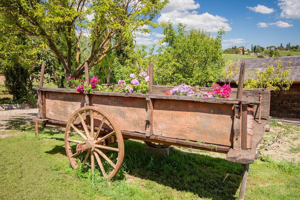 فيلا Agriturismo Podere Camollia Costalpino المظهر الخارجي الصورة